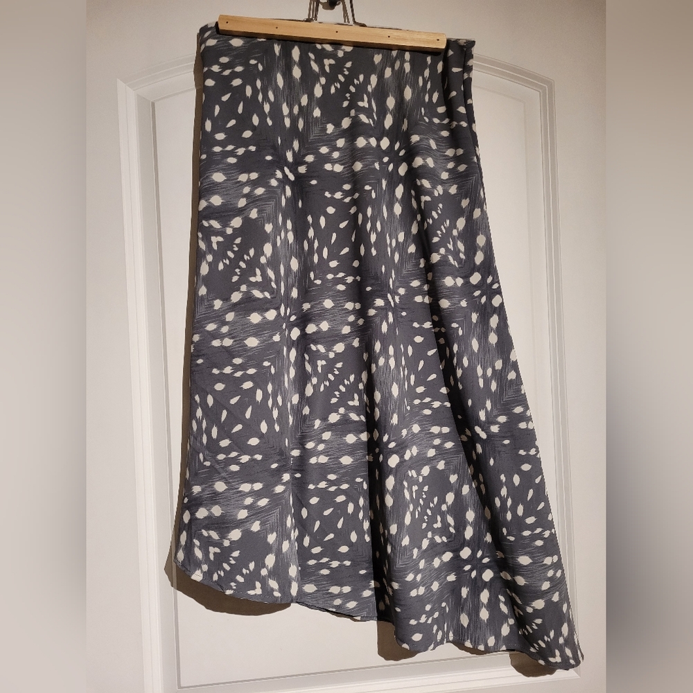 NWT ****Asymmetrical Charcoal Animal Print Patterned Women's Skirt